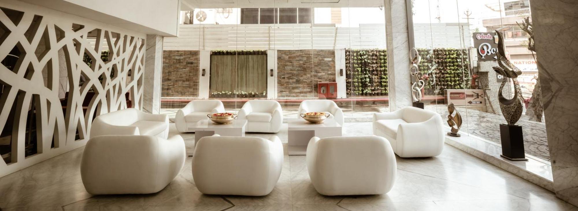Hotel Oxina Lygon Tiruchirappalli エクステリア 写真