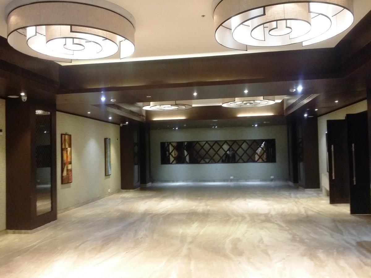 Hotel Oxina Lygon Tiruchirappalli エクステリア 写真