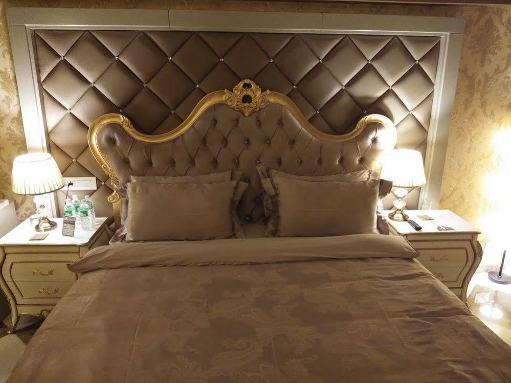 Hotel Oxina Lygon Tiruchirappalli エクステリア 写真